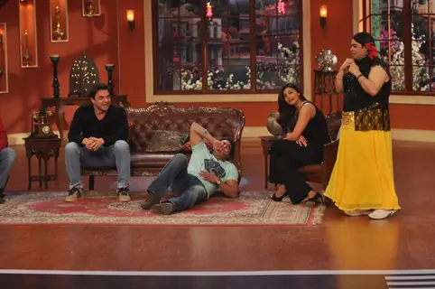 Jai Ho Promptions on Comedy Night With Kapil