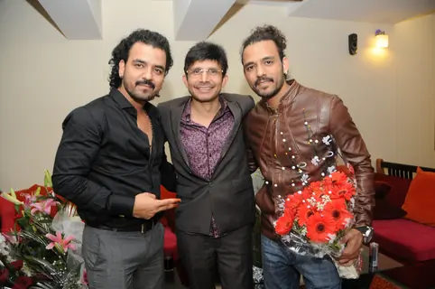 Toshi and Sharib Sabri were seen at Kamaal. R. Khan's Birthday Bash