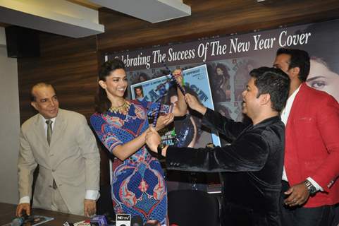 Deepika Padukone launches Stardust Magazine's 1st cover of 2014