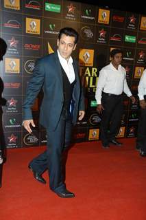 Salman Khan at the 9th Star Guild Awards