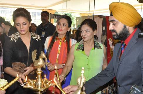 Huma Qureshi inagurates the wedding & lifestyle exhibition; Shagun 2014