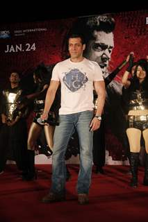 Salman Khan at the Promotions of Jai Ho at Inorbit Mall