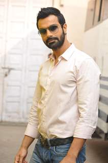 Ashmit Patel at the Promotion of 'Jai ho'