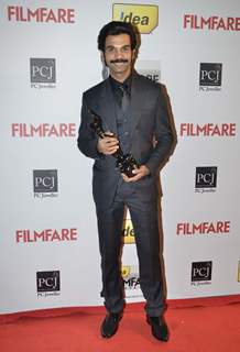 Rajkummar Rao with his black lady at the 59th Idea Filmfare Awards 2013