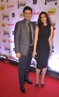 Goldie Behl and Sonali Bendre were at the 59th Idea Filmfare Awards 2013