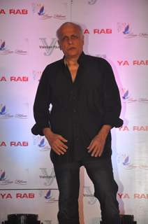 Mahesh Bhatt was seen at the Press Meet of Ye Rab