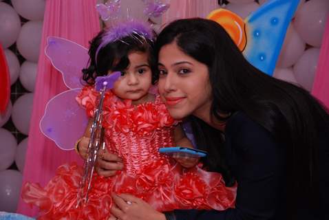 Samairra with Addite Shirwakar Malik at her birthday party