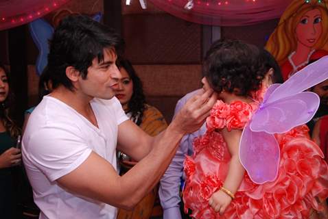 Hussain Kuwajerwala was at Samairra's birthday party