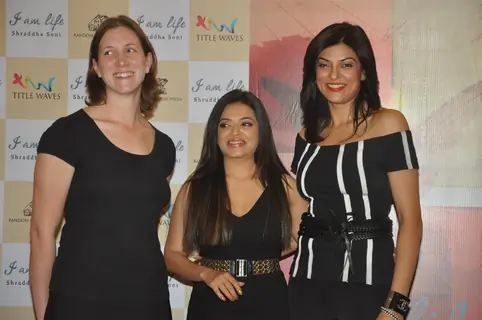 Sushmita Sen at the Reading and Launch of the Book 'I am Life'