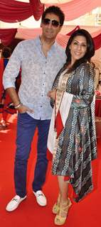 Sulaiman Merchant with his wife at the launch of the clinic La Piel