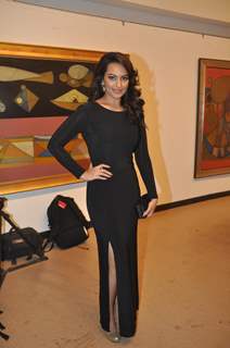 Sonakshi Sinha at the preview of 'Penetralia - Art of Neeraj Goswami'