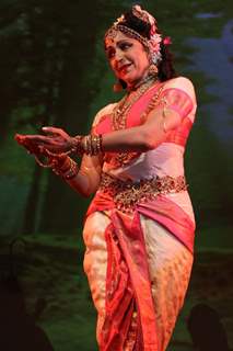 Hema Malini performs at New Delhi