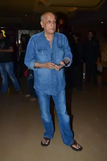 Mahesh Bhatt comes in for a screening of Highway