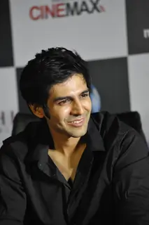 Kartik Aaryan at the Trailer launch of film Kaanchi - The Unbreakable