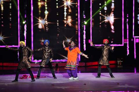 Kiku Shardha performs at the Grand Finale of India's Got Talent