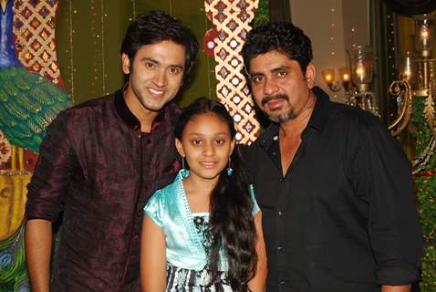 Mishkat Varma with Rajan Shahi and his daughter