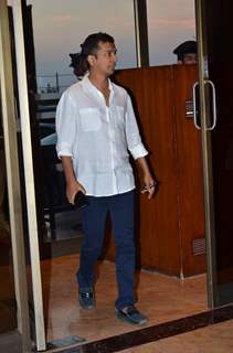 Vikram Phadnis was seen at Sanjeev(Bobby) Chawla's Prayer Meet