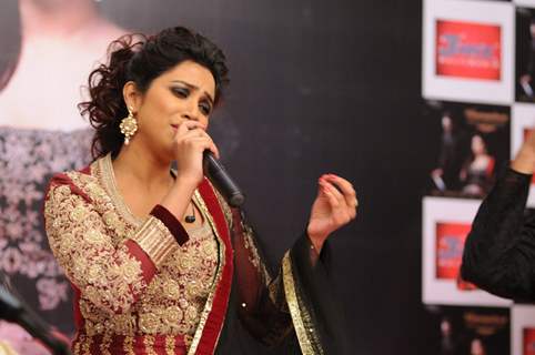 Shreya Ghosal performs at her 1st Ghazal Album Launch