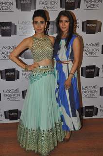 Karisma Kapur with Arpita Mehta at Lakme Fashion Week Summer Resort 2014