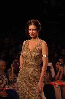 Kalki Koechlin walks the ramp for Komal Sood at Lakme Fashion Week Summer Resort 2014 Day 2