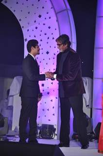 Amitabh Bachchan at Lavasa Woman Drives Awards 2014