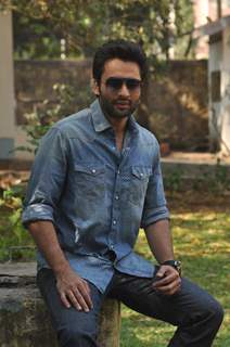 Jackky Bhagnani at the Promotion of 'Youngistaan' on  Dil Dosti Dance