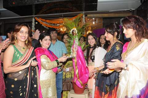 Marathi Film Actors celebrates Gudi Padwa at Popley Jewellers