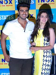 Arjun and Alia at '2 States' - press conference in Kolkota