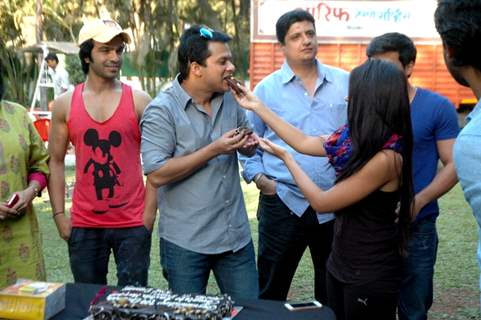 The tem of Sadda Haq celebrates as they complete 100 episodes