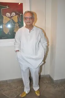 Gulzar at the Epic on Rock Shelters painting Exhibition