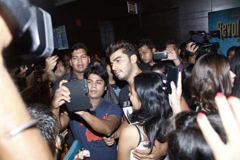 Celebs get a selfie with Arjun Kapoor at a movie theatre