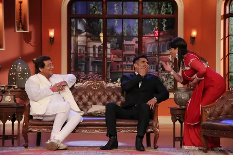Promotion of Koyelaachal at Comedy Nights With Kapil