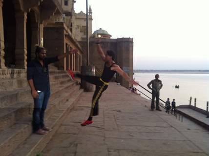 Tiger Shroff practices his stunts at Varanasi