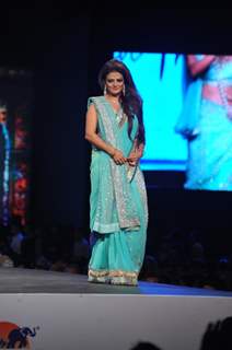 Sheeba walks the ramp at the 'Caring with Style' fashion show at NSCI