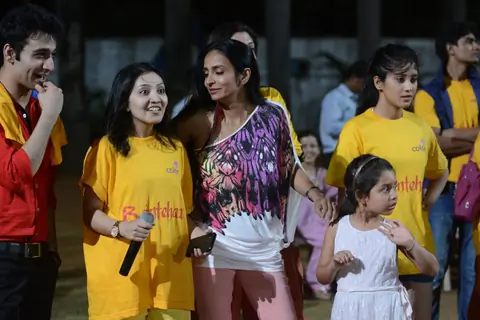 Beintehaa & Rangrasiya celebrate the completion of 100 episodes