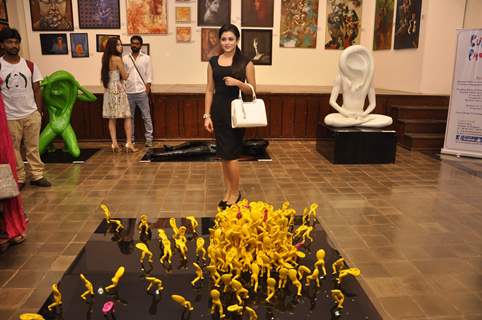 Mishti inaugrates an Art Exhibition