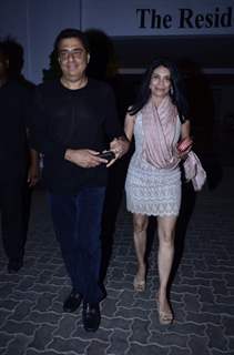 Ronnie Screwala with his wife at Karan Johar's Birthday Bash