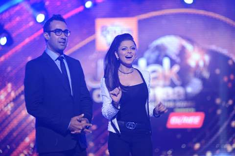 Ranvir Shorey and Drashti Dhami at the Launch of Jhalak Dikhhla Jaa Season 7