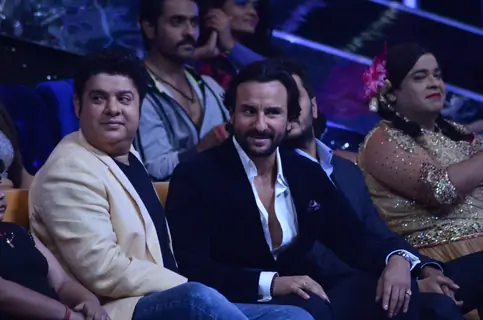 Sajid and Saif enjoy a performance on Jhalak Dikhhla Jaa 7