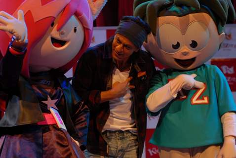 Shahrukh Khan  with the mascot of Kidzania