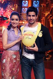 Sidharth Malhotra & Shraddha Kapoor promote Ek Villain on Entertainment Ke Liye Kuch Bhi Karega