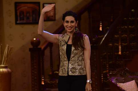 Karisma Kapoor on Comedy Nights With Kapil