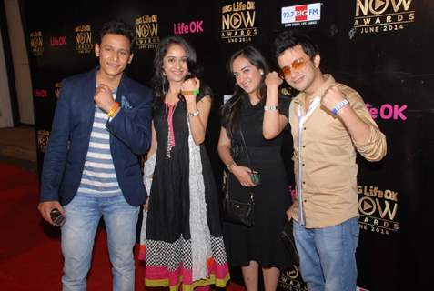 Cast of Baawre at Life OK Now Awards