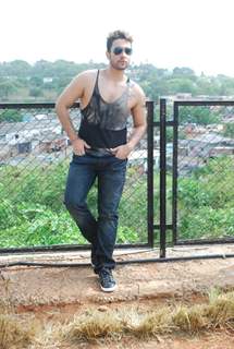 Adhyayan Suman posing for his movie Ishq Click