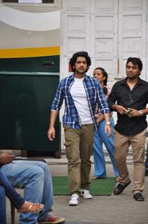 Arjan Bajwa at the Promotions of Bobby Jasoos