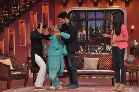 Dadi performs with Riteish Deshmukh on Comedy Nights With Kapil