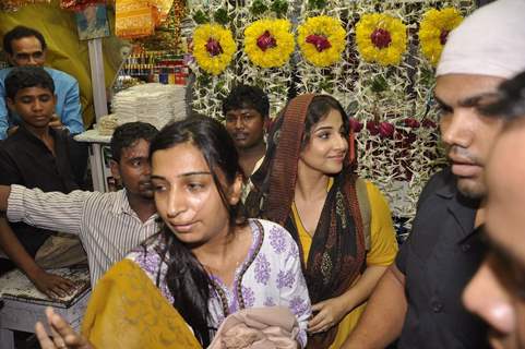 Vidya Balan captured at Mahim Darga