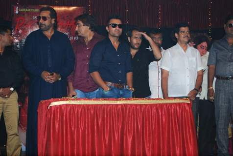The cast at the Launch of Rakth Daar