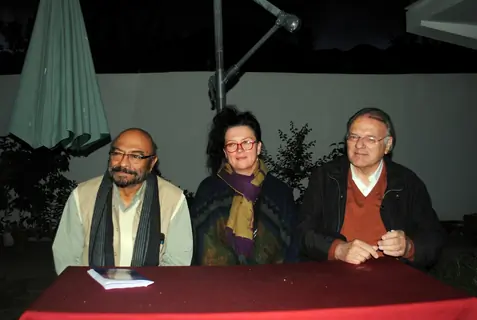 Govind Nihalani with Foreign Delegates