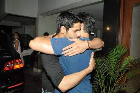 Sidharth Malhotra hugs Salman Khan at the success party of Ek Villain